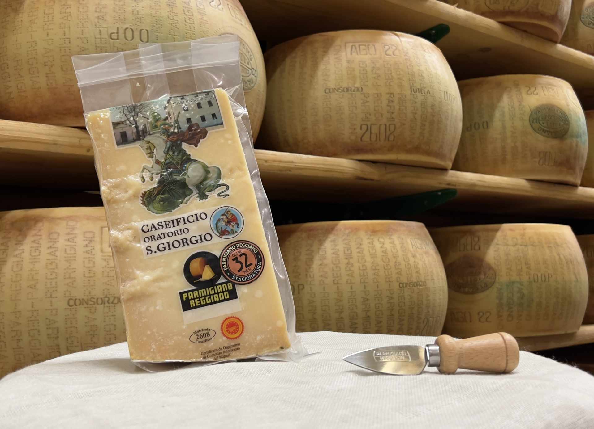 Parmigiano Reggiano Oltre 32 mesi